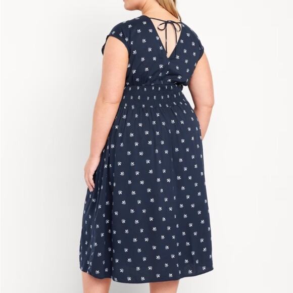 Old Navy Ditzy Blue Waist-Defined Midi Dress - Picture 3 of 8